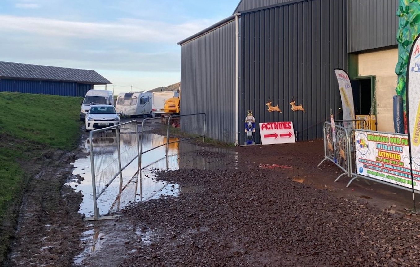 The attendee said 'tears were shed' by his children over the 'bleak' arrangements.