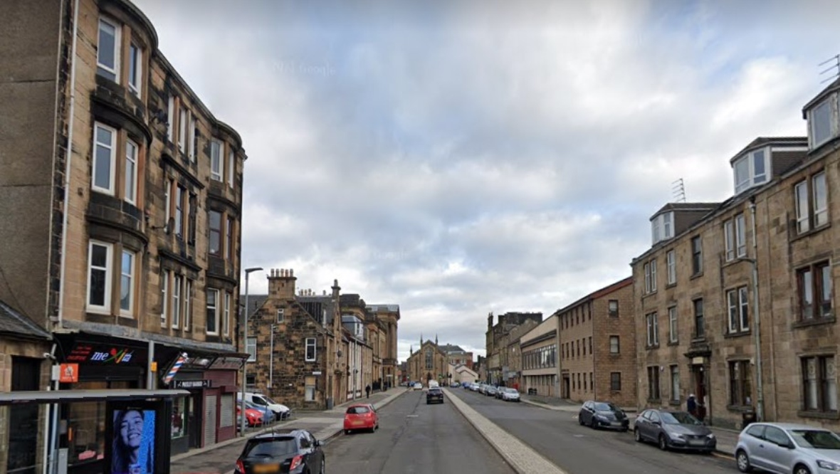 Hunt for ‘armed’ suspects after shop staff attacked and robbed in Paisley