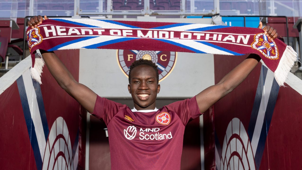 Hearts sign Newcastle United winger and Australia international Garang Kuol on loan