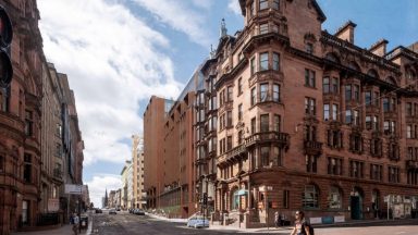 Major office block in Glasgow city centre to be refurbished with four storeys added