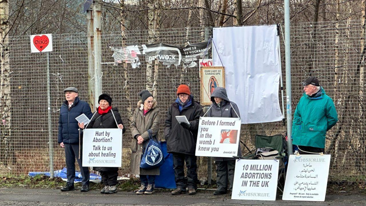 US-based anti-abortion group start 40 days of protest at Glasgow’s Queen Elizabeth University Hospital