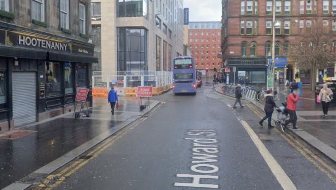 Man and woman attacked by group of men outside Glasgow pub on Howard Street