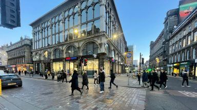 Teenager in hospital with serious injuries after city centre assault on Union Street near Glasgow Central