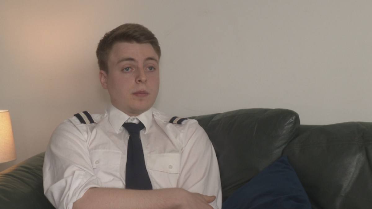  Zac Chiswell has set up an online support group for fellow student pilots
