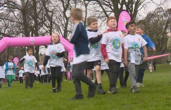 Dundee school pupils participate in first worldwide Daily Mile to boost physical and mental health