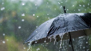 Met Office issues yellow weather warning for strong winds and heavy rain for parts of southern Scotland