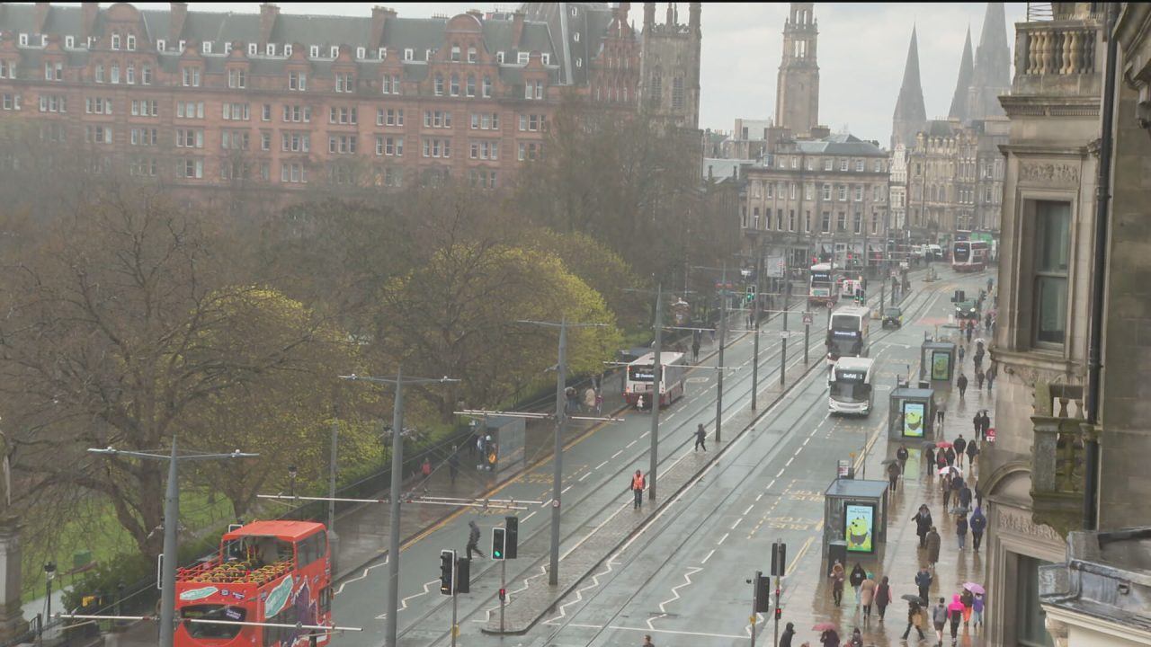 Edinburgh City Council loses £200,000 in unpaid parking fines issued to tourists