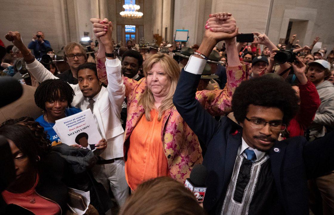 Tennessee Republicans expel Democrats from state house over guns protest