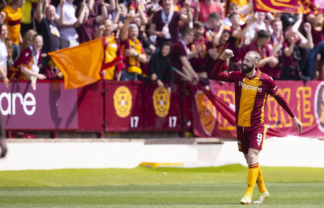 Prolific Kevin van Veen hails Motherwell fans after record-breaking season at Fir Park