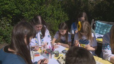 Exhibition in Angus honouring mothers who fled Ukraine