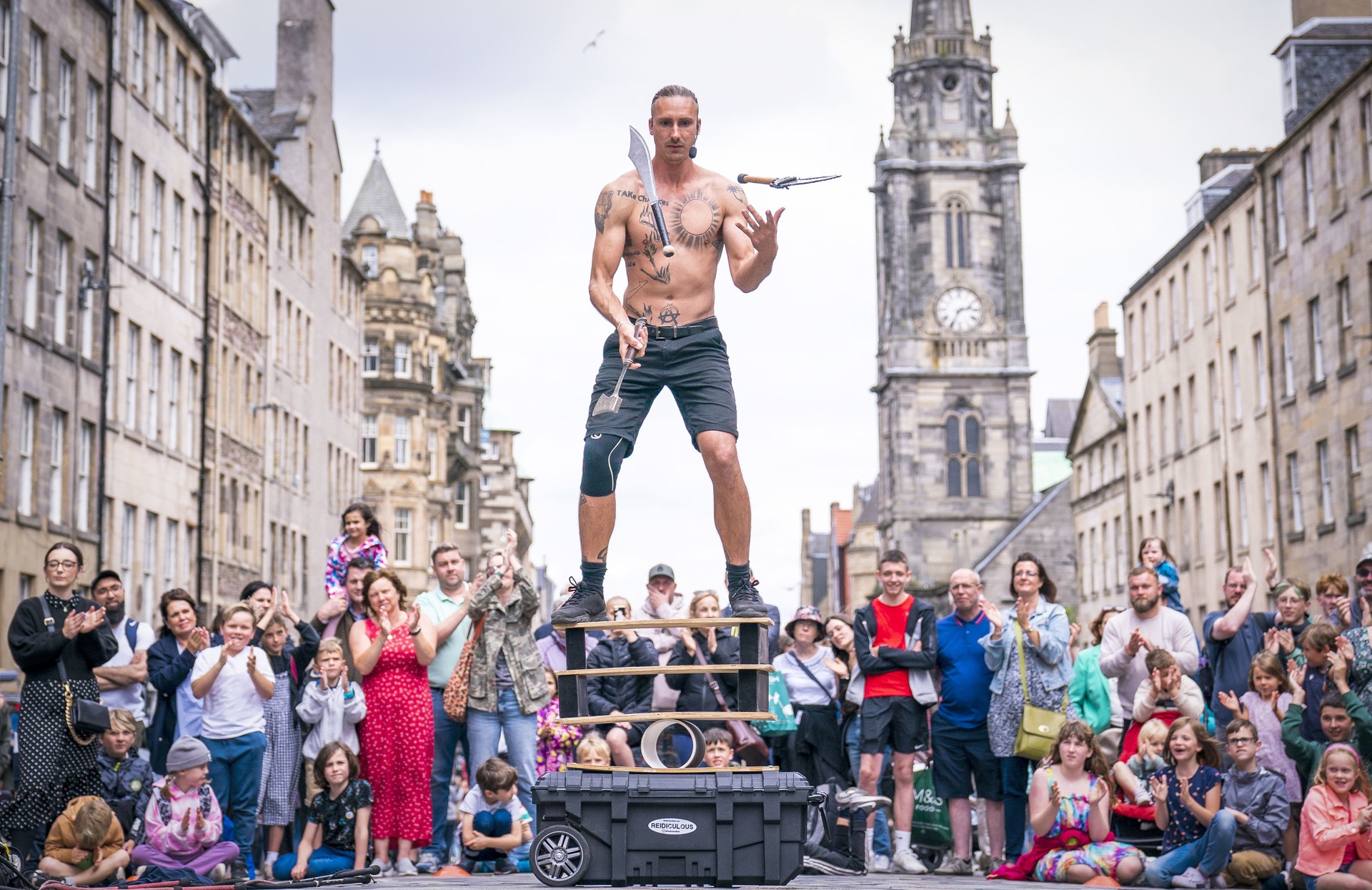 Edinburgh’s famous festival season attracts thousand of performers and tourists to the city in August. 