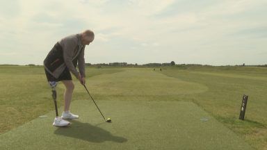 Abertay University in Dundee launches study into health benefits of golf for disabled players