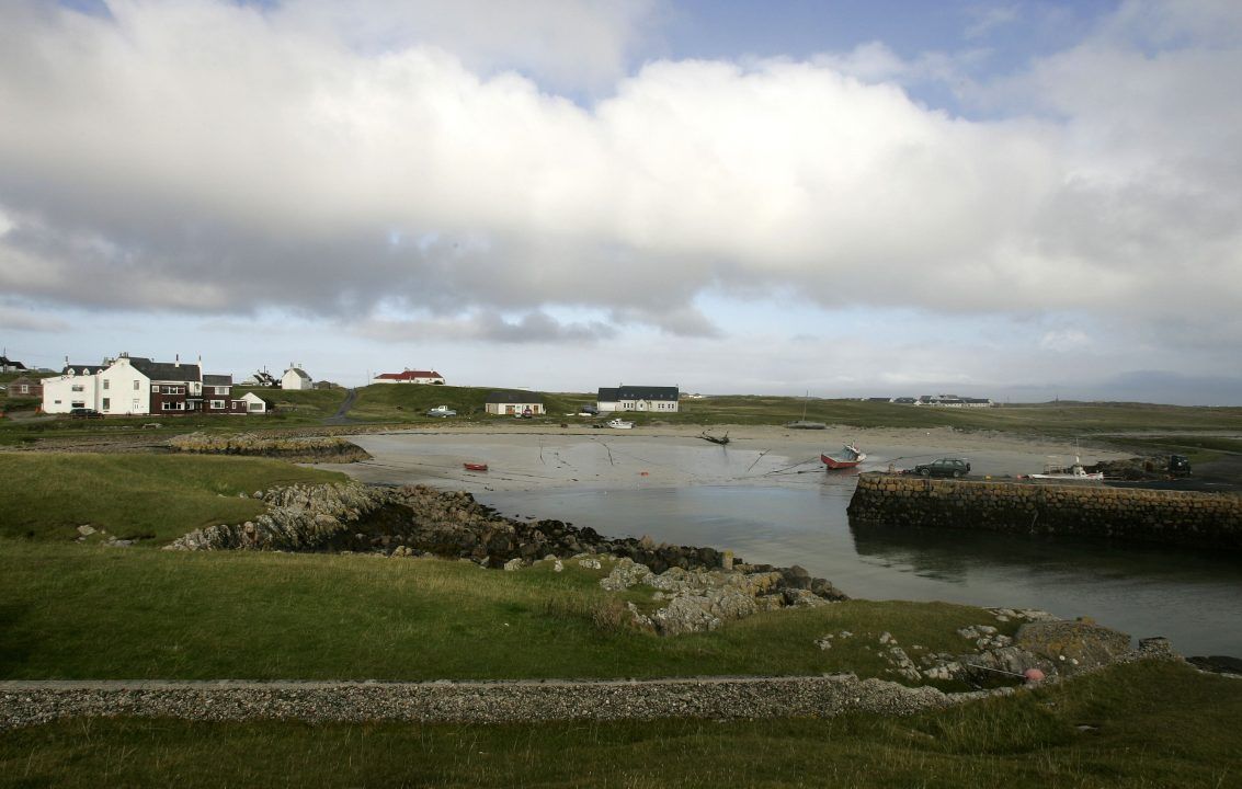 Stranded music fans spend night in ferry terminal after Tiree Music Festival cancelled