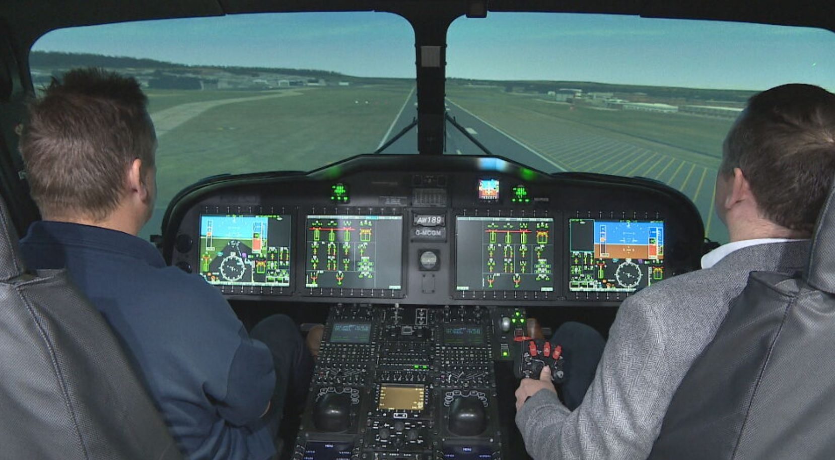 Douglas Ross took part in virtual aviation flight at Aberdeen Royal Infirmary