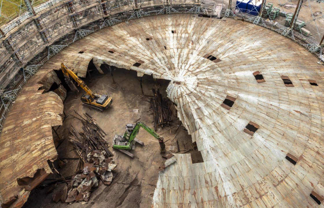 Edinburgh gasholder bell’s restoration reaches ‘historic moment’