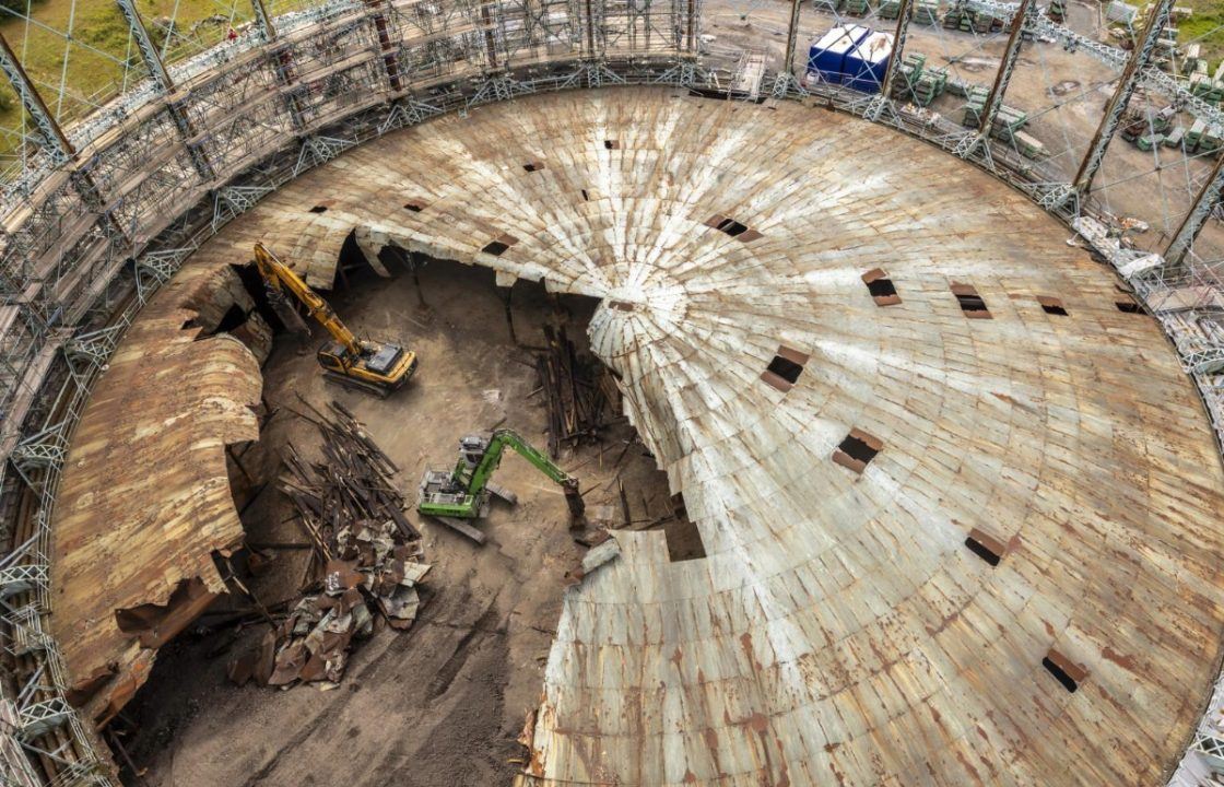 Edinburgh Granton gas holder restoration at ‘high risk’ of going over budget