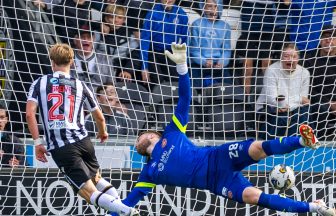 Ryan Strain effort helps St Mirren continue unbeaten start with win over Hearts