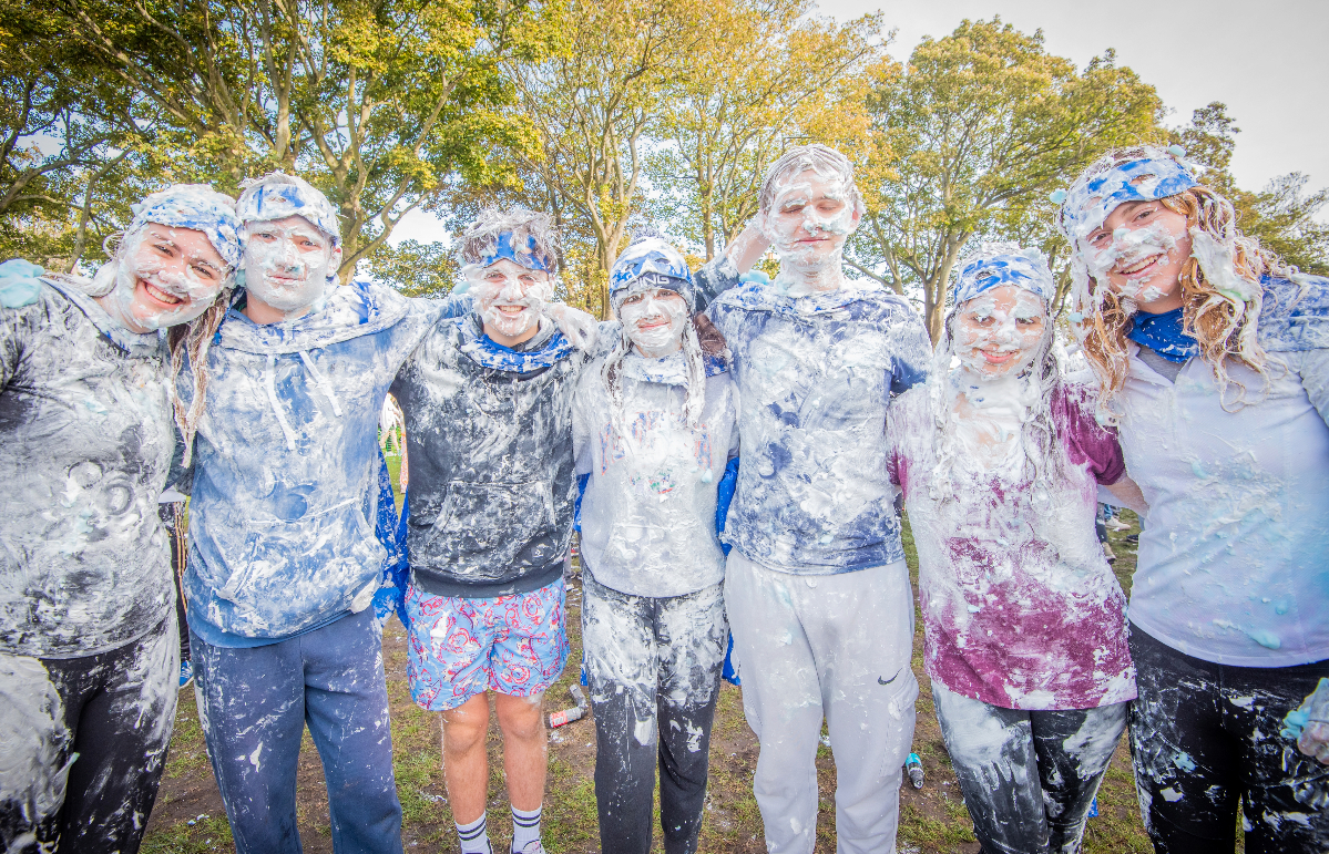 Raisin Monday foam fight