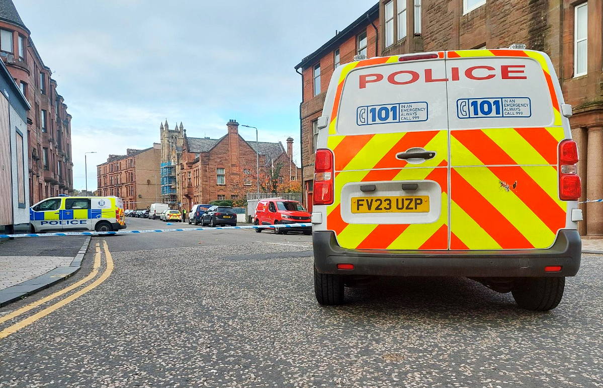 Alastair Campbell was pronounced dead at the scene on Renfrew's Renfield Street at around 3am on Monday morning.