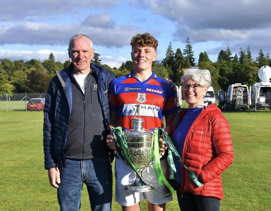 Highland shinty star dies after suspected heart failure in Edinburgh