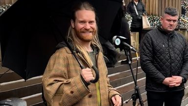 Sam Ryder delights shoppers with surprise festive performance at The Dome in Edinburgh