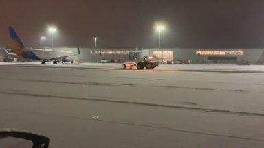 Glasgow Airport: How grounds teams are preparing for heavy snow and ice this winter