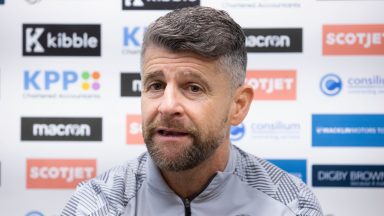 Stephen Robinson: Players would need to leave St Mirren to fund January signings