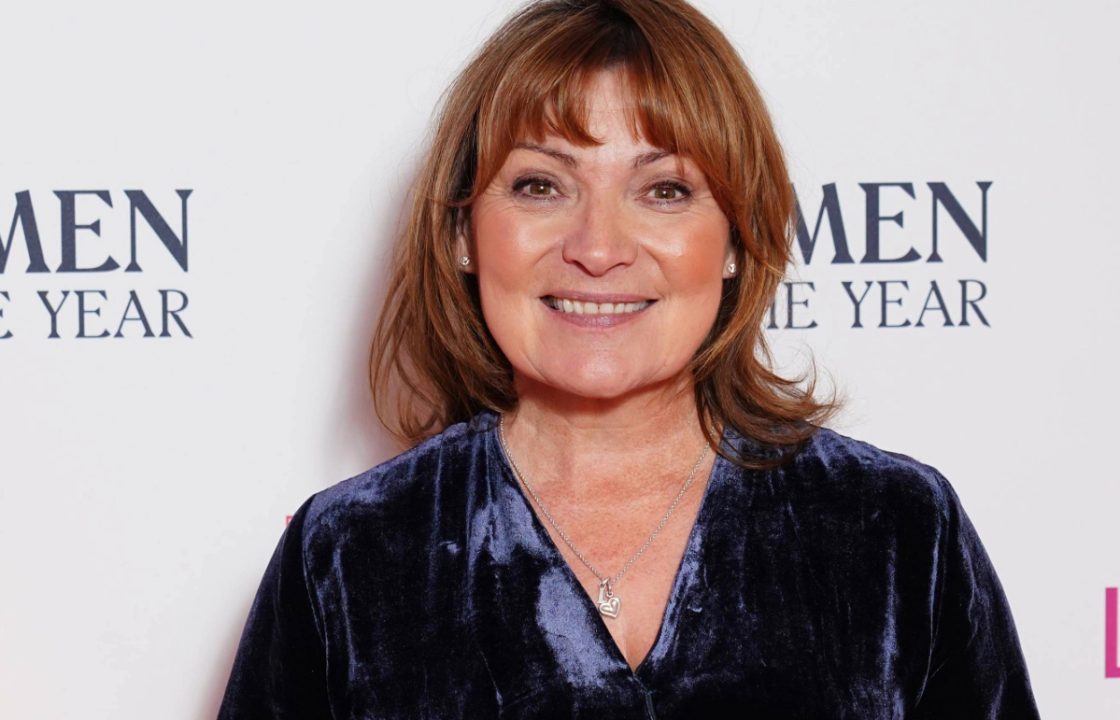 TV presenter Lorraine Kelly unveiled as Owl on The Masked Singer