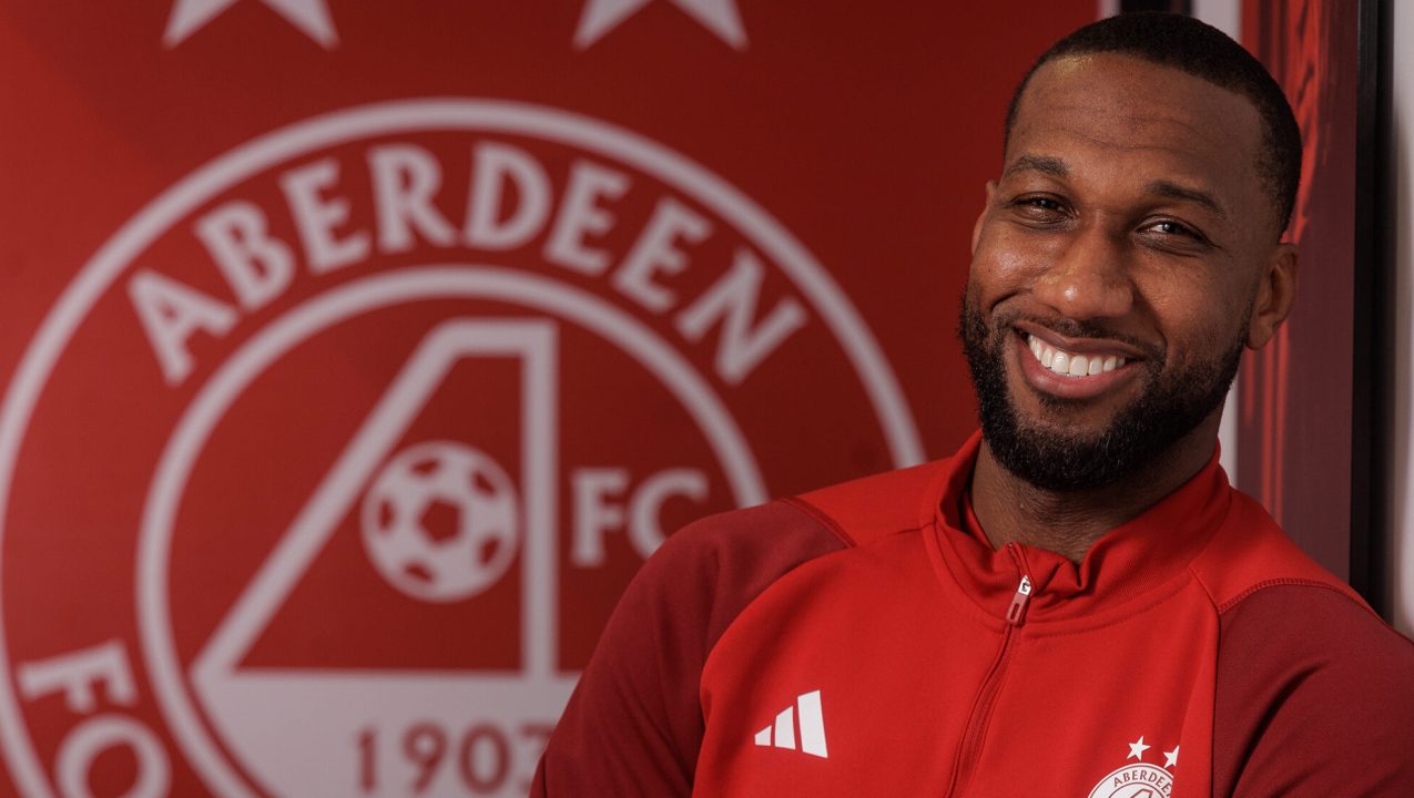 Aberdeen sign free agent Junior Hoilett on short-term contract