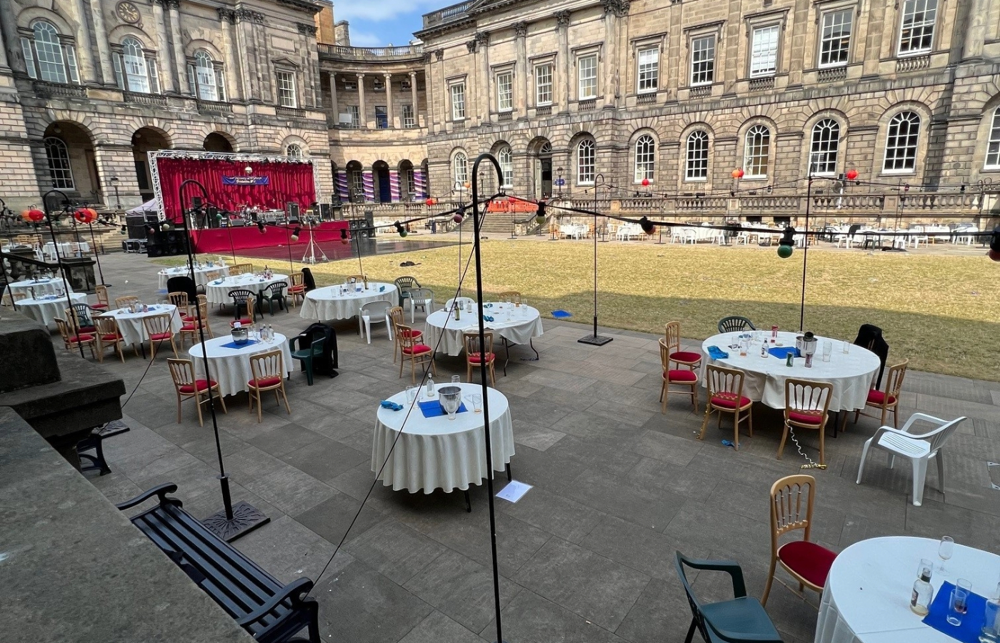 Behind the scenes of One Day filming at Edinburgh University.