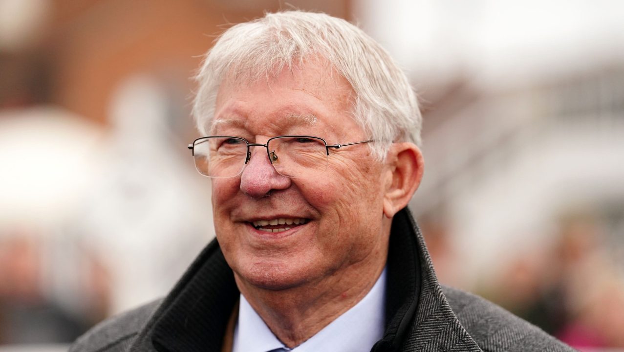 Sir Alex Ferguson given lifetime membership by Eintracht Frankfurt