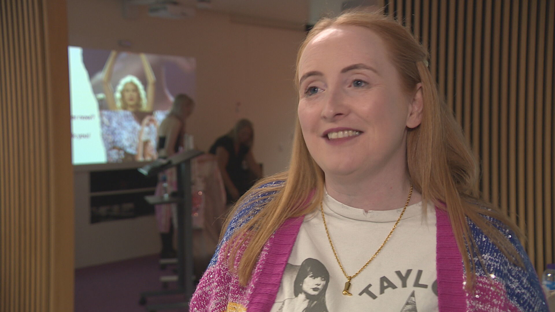 Swiftie expert Carla McCormack shared her top tips with the class. 
