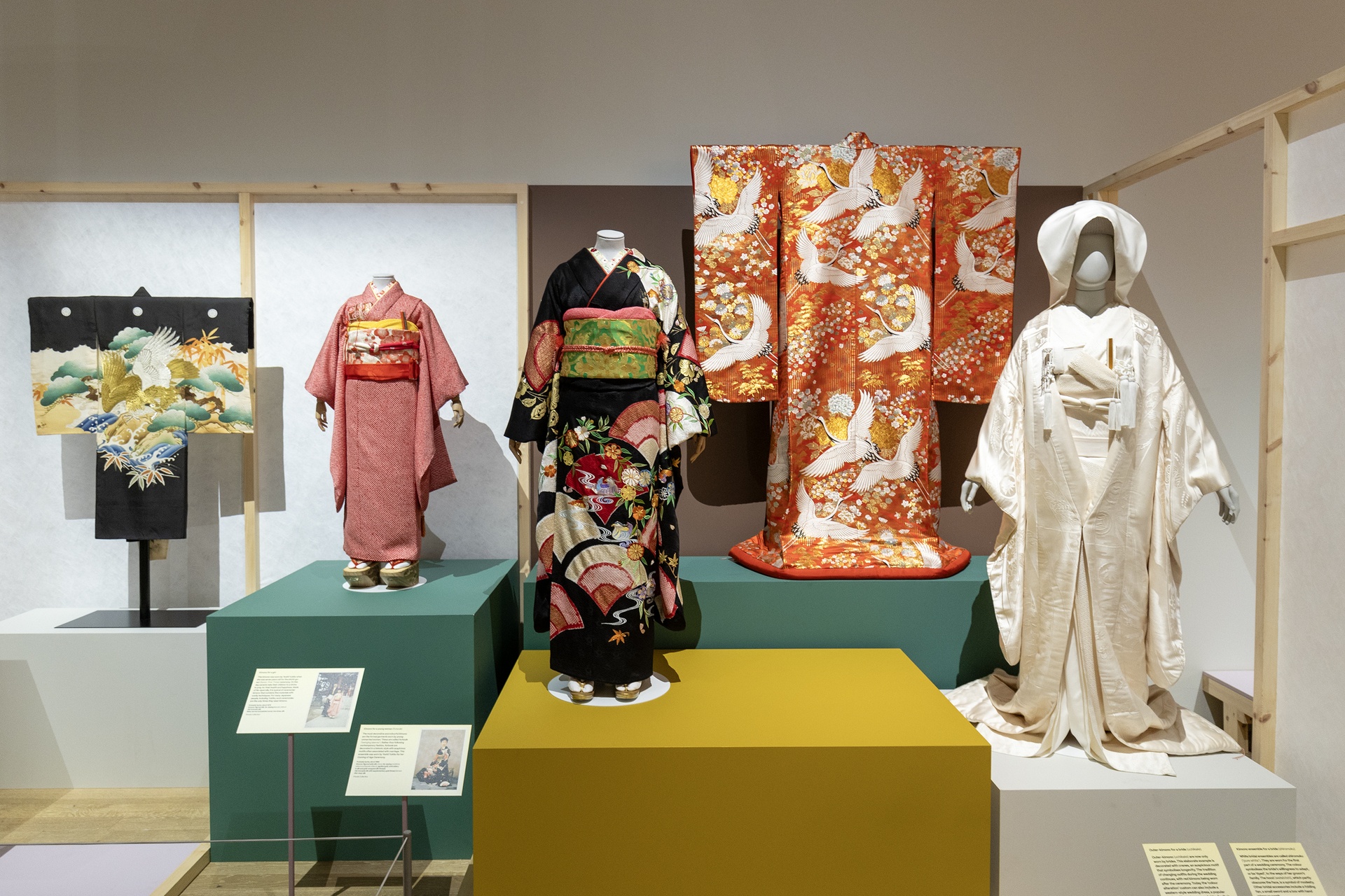 Kimono: Kyoto to Catwalk opening at VA Dundee.