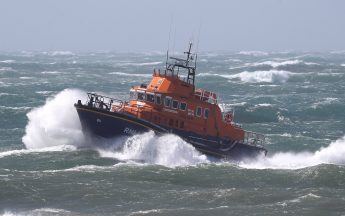 Kayakers blown out to sea in Caithness rescued after orca spotter raises alarm