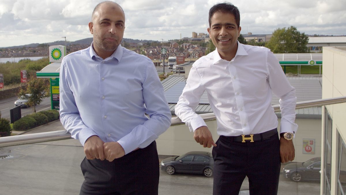 Zuber, left, and Mohsin Issa, who bought Asda with private equity firm TDR Capital (EG/PA) 