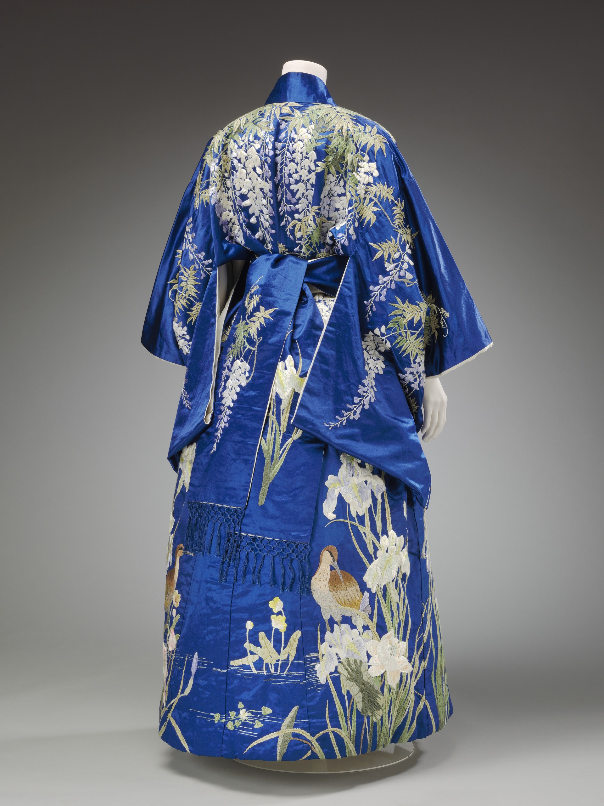 Kimono: Kyoto to Catwalk opening at VA Dundee. 