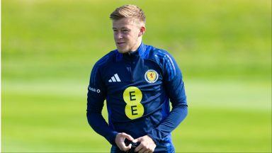 Aberdeen ‘prepared to go to tribunal’ with Rangers over midfielder Connor Barron transfer