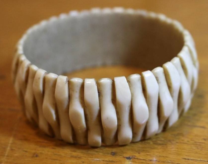 Ivory ornament bracelet