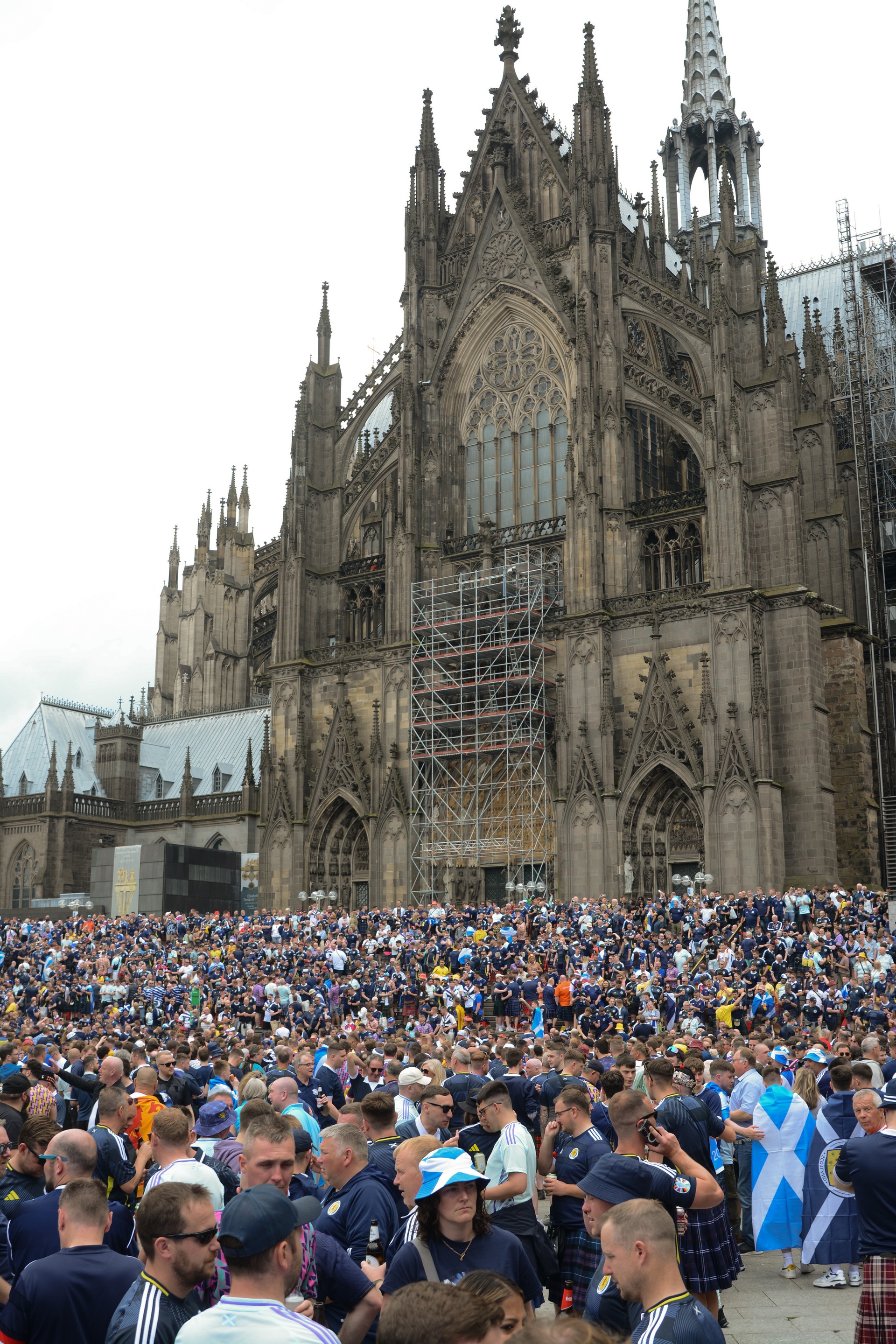Thousands of both Switzerland and Scotland football fans gathered in front of Dom Cathedral in Cologne ahead of Wednesday's game.