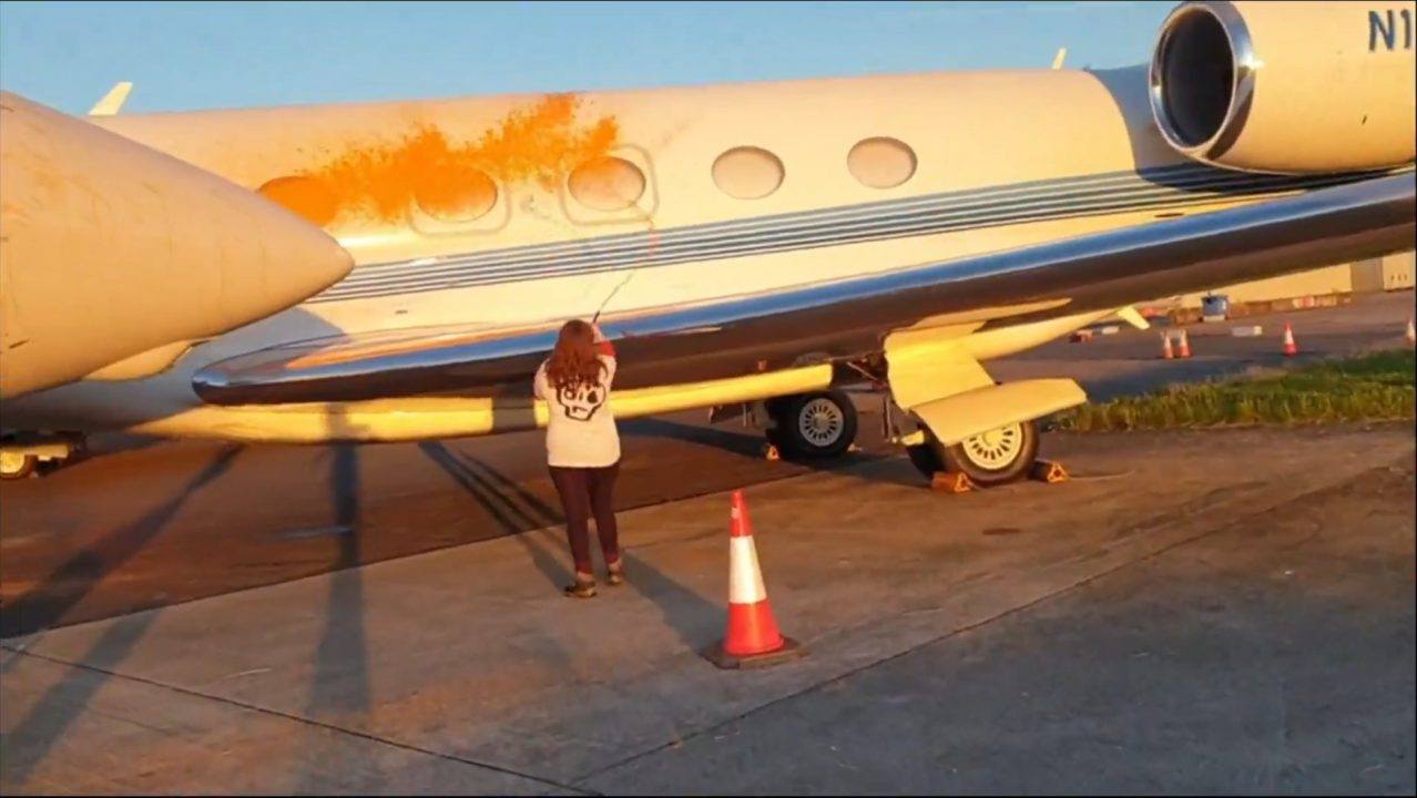 Just Stop Oil activists arrested by Essex Police at Stansted after ‘spraying paint over jets’