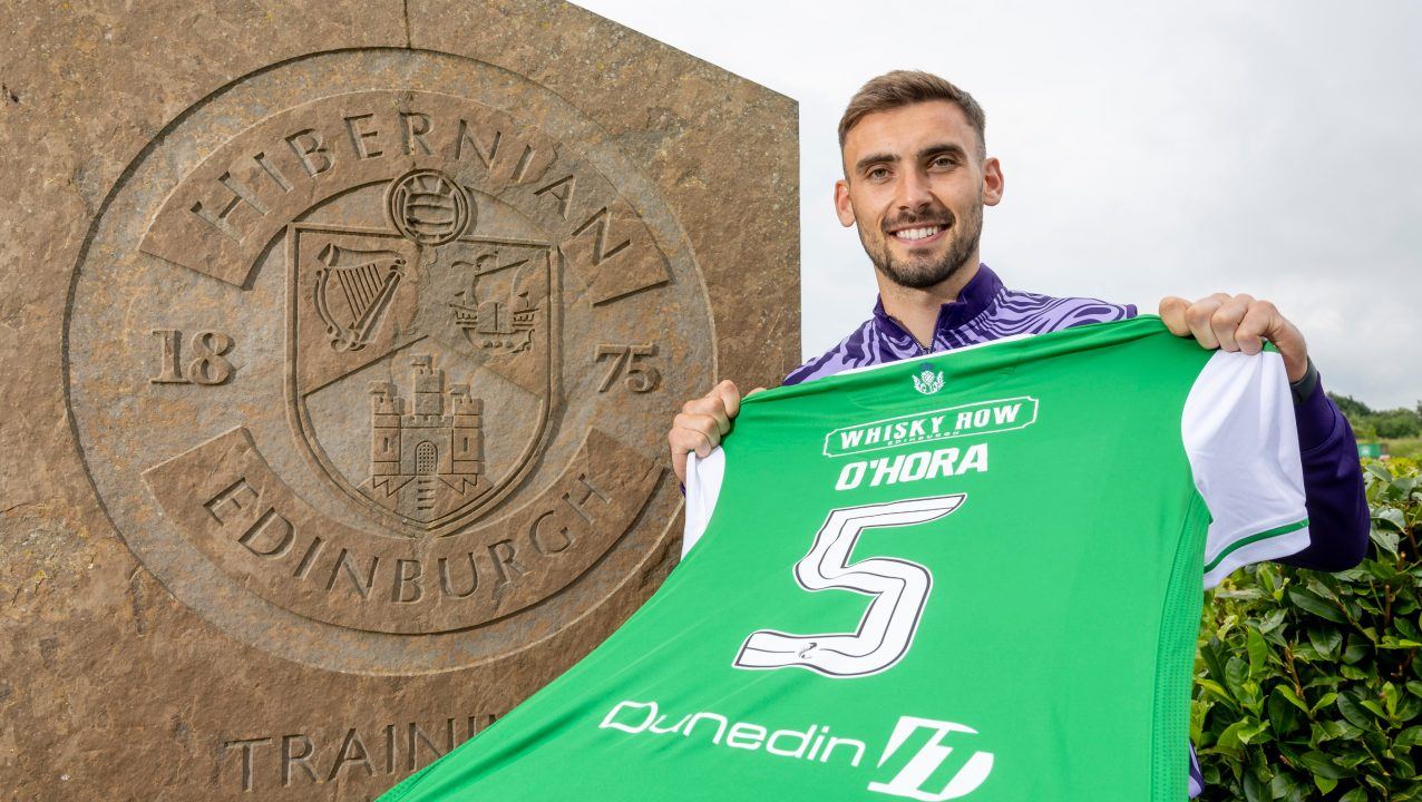 Hibernian sign Warren O’Hora after defender leaves MK Dons