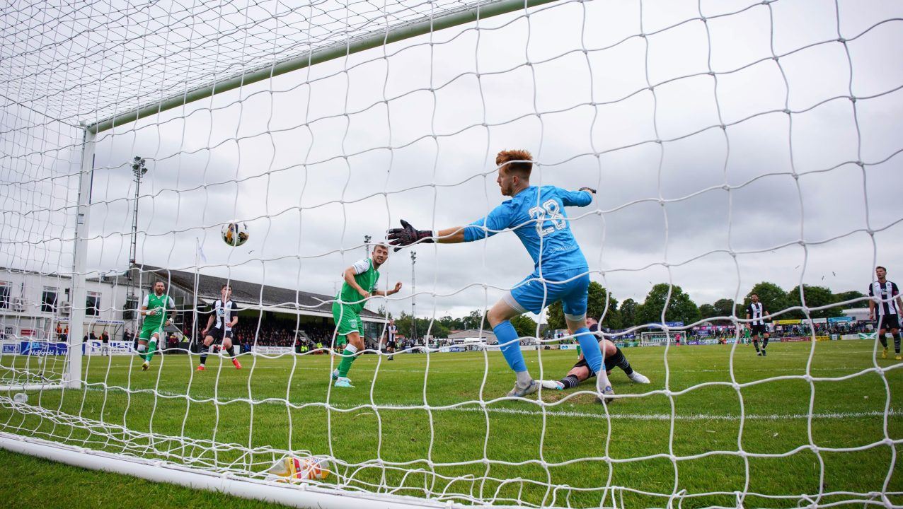 Dylan Vente toasts ‘perfect start’ after hat-trick in dominant Hibernian victory