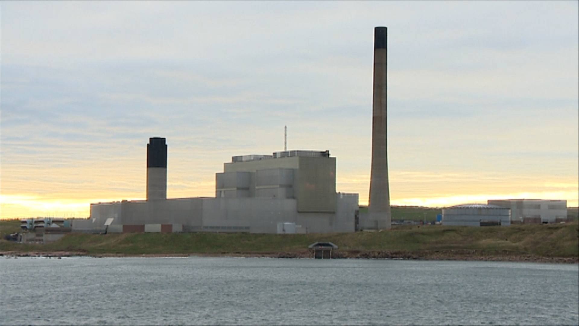 The existing Peterhead power station first became operational in 1982.