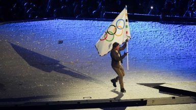 Tom Cruise brings Hollywood magic to Paris Olympics closing ceremony