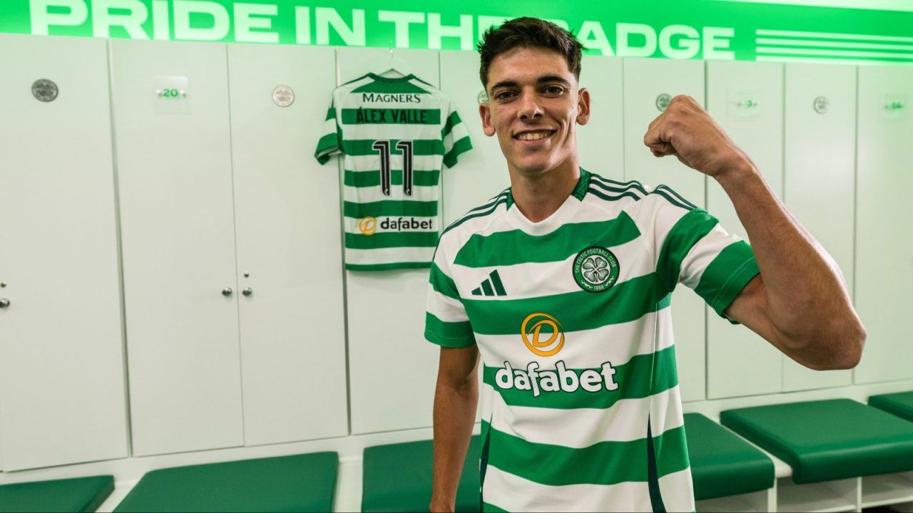 Celtic confirm signing of Alex Valle on loan from Barcelona