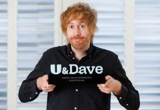 Comedian Mark Simmons marks decade at the Edinburgh Fringe with award for best joke