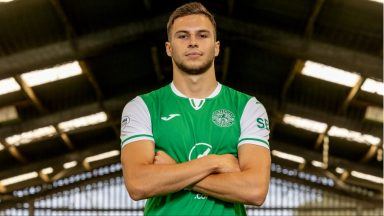 Forward Mykola Kuharevich returns to Hibernian on season-long loan deal