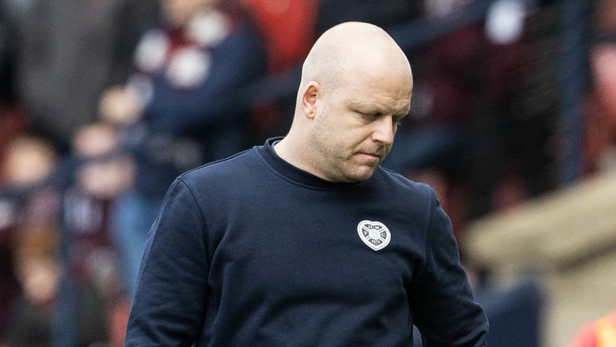 Steven Naismith sacked by Hearts after eight consecutive defeats