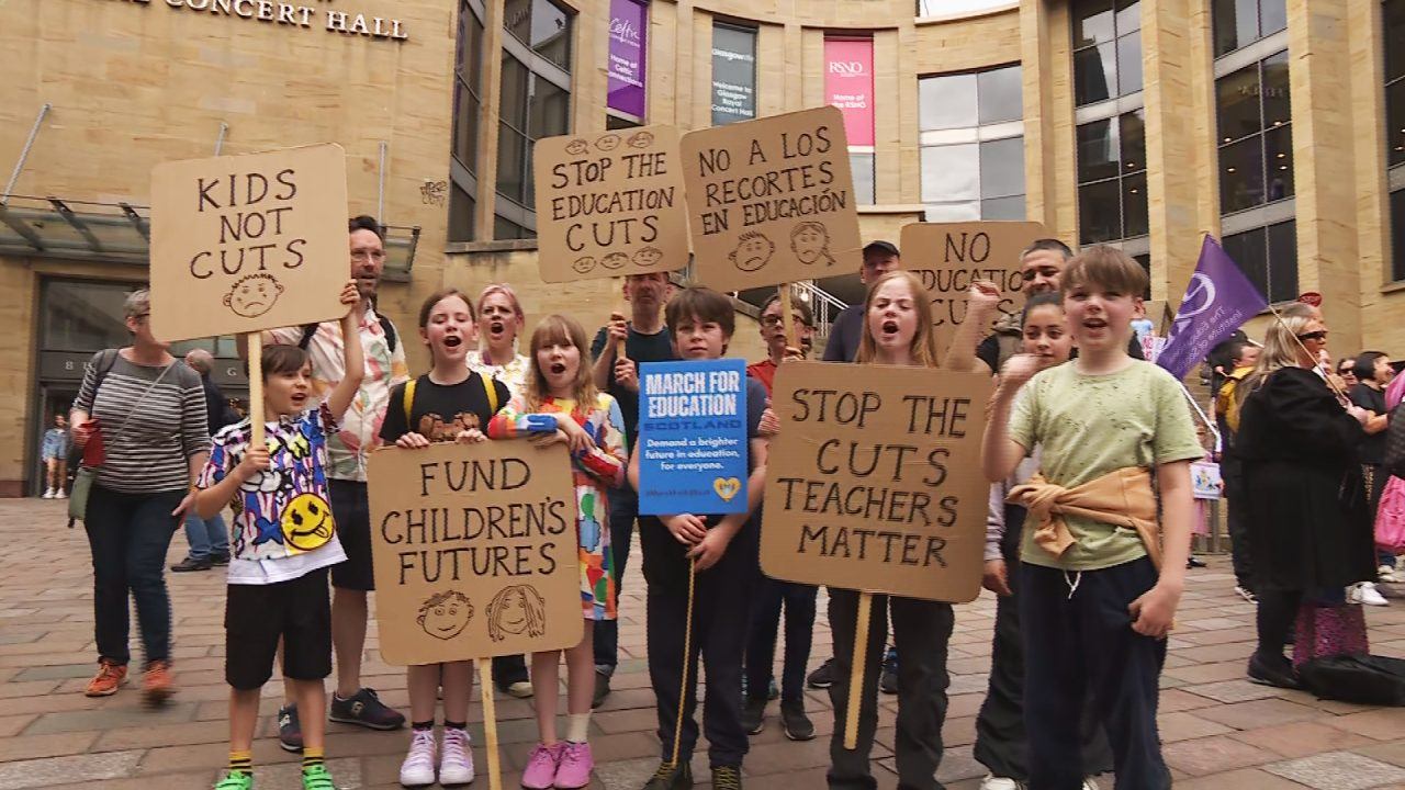 Judicial review of Glasgow City Council plans to cut 450 teaching jobs knocked back