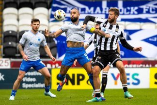 Ten-man Kilmarnock fight back for St Mirren point from fiery Premiership clash